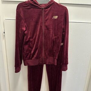 Girls New Balance Velour Hoodie & Jogger Set - Burgundy 7/8